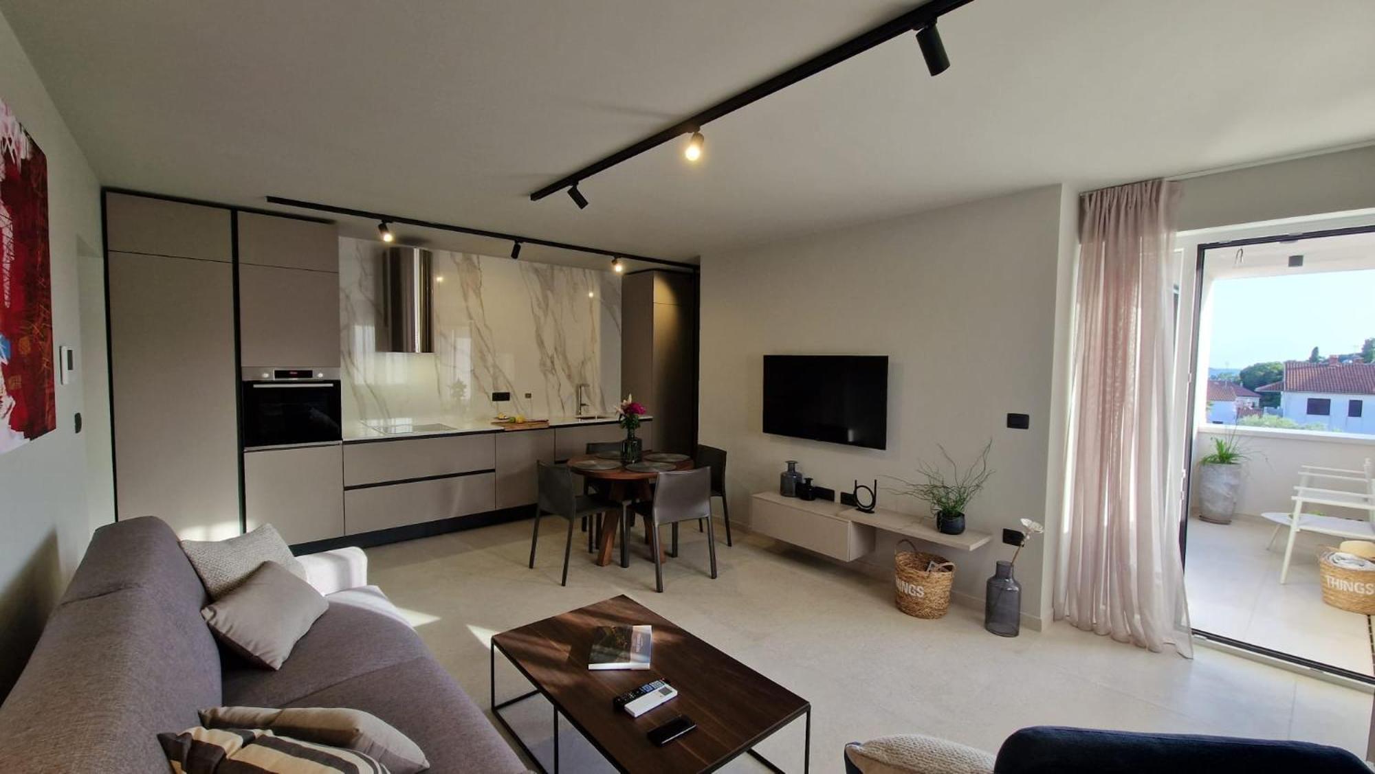 4r Royal Rojnic Appartement
